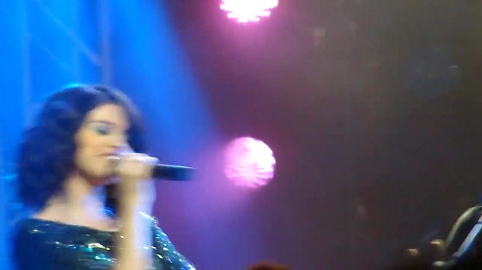 Kiss & Tell (Live in San Diego) 247