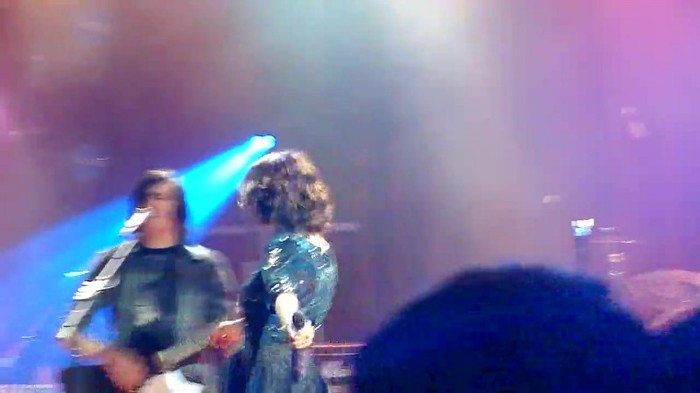 Kiss & Tell (Live in San Diego) 299