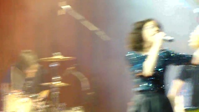 Kiss & Tell (Live in San Diego) 407