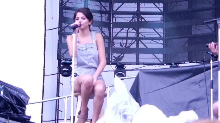 Year Without Rain Selena Gomez Live in Hershey 046