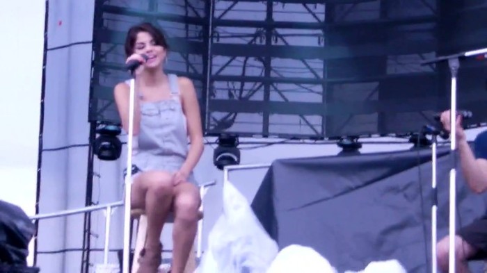 Year Without Rain Selena Gomez Live in Hershey 368