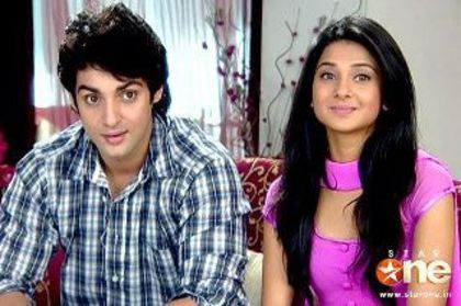 sid si rids - karan wahi-siddhant modi si jennifer windget-ridhima