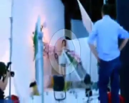 Selena Gomez & the Scene - Girl on Film (Behind the Scenes at the Photo Shoot) 358