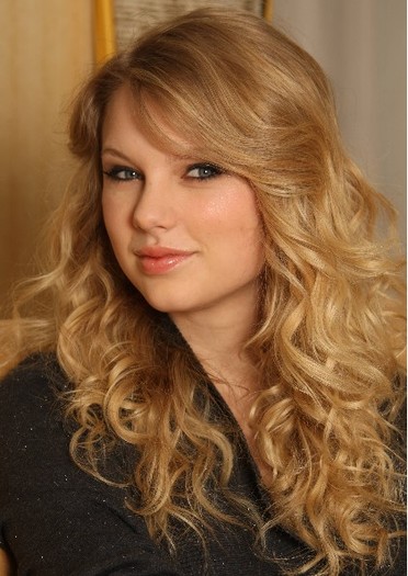 Taylor-Swift- - album pt  oYoungChannelx3
