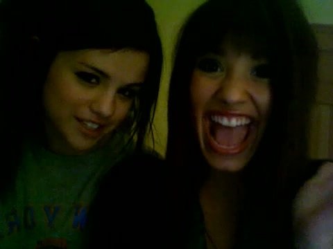 Demi Lovato and Selena Gomez vlog #1 180