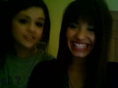 Demi Lovato and Selena Gomez vlog #1 211