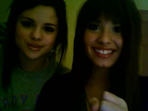 Demi Lovato and Selena Gomez vlog #1 230