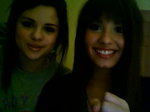 Demi Lovato and Selena Gomez vlog #1 231