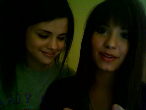 Demi Lovato and Selena Gomez vlog #1 275 - Demi Lovato and Selena Gomez Vlog 01