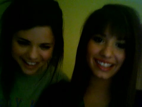 Demi Lovato and Selena Gomez vlog #1 342