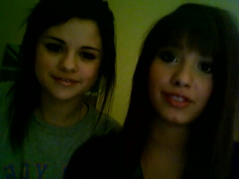 Demi Lovato and Selena Gomez vlog #1 454 - Demi Lovato and Selena Gomez Vlog 01