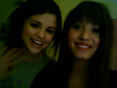 Demi Lovato and Selena Gomez vlog #1 485 - Demi Lovato and Selena Gomez Vlog 01