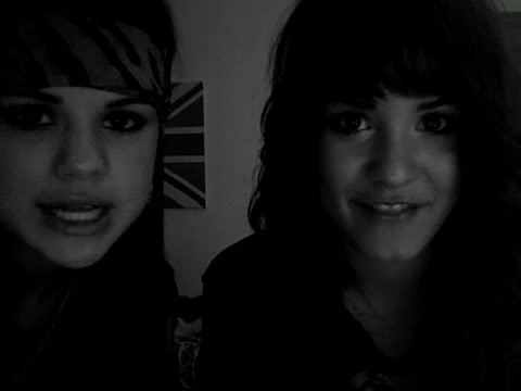 Demi Lovato and Selena Gomez vlog #2 052