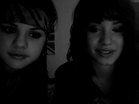 Demi Lovato and Selena Gomez vlog #2 094