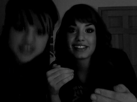 Demi Lovato and Selena Gomez vlog #2 369