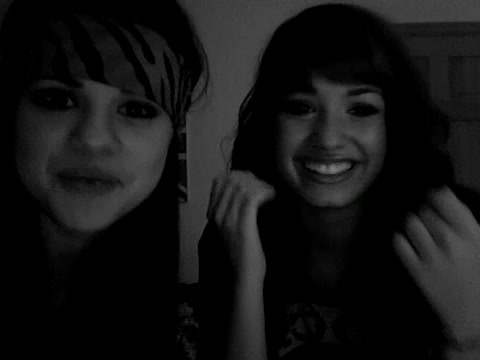 Demi Lovato and Selena Gomez vlog #2 378