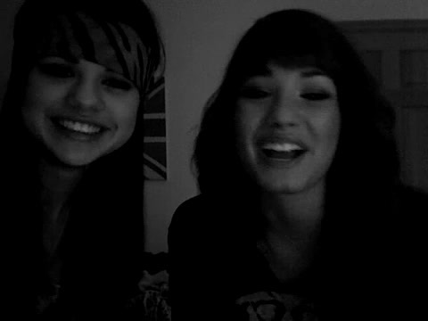 Demi Lovato and Selena Gomez vlog #2 462