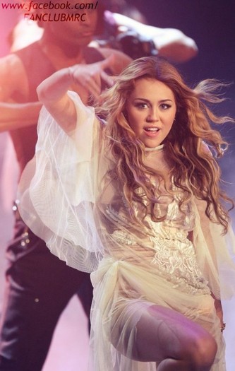 298484_280279258661740_209648225724844_934551_1915139177_n