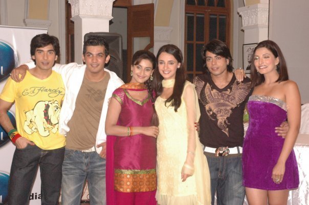 launch1 - Sanaya Irani