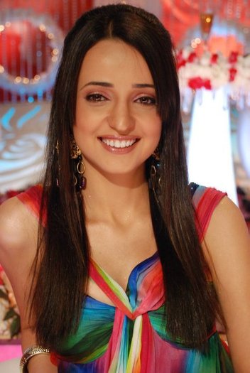 san12 - Sanaya Irani