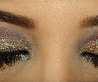 beautiful,eyes,glitter,make-ee104602391987a350a3631a4c5287e1_h_thumb