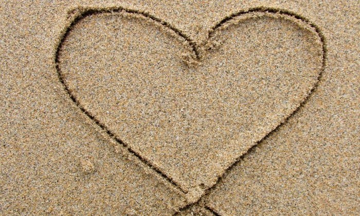 heart-in-sand-wallpapers-1920x1200 - ZIUA INDRAGOSTITILOR POZE