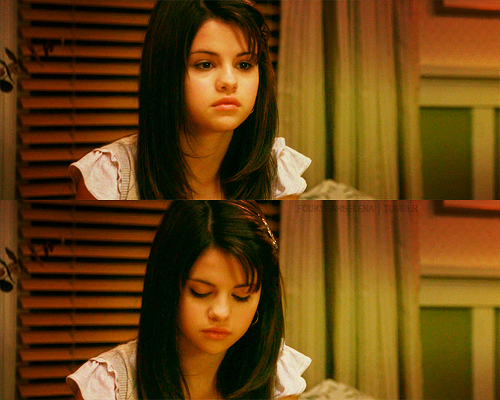 nu am facut nimic hai pa...[urcand in dormitor]