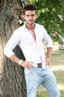 sa mergem,am lungito prea mult