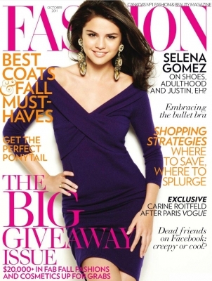  - Selena In Reviste