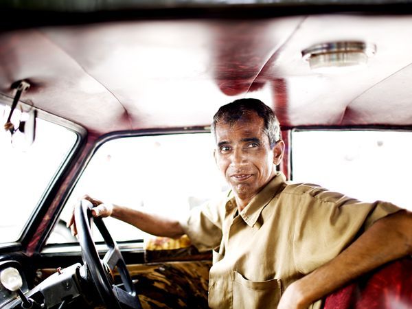 mumbai-taxi-driver_22782_600x450 - Viata in Mumbai