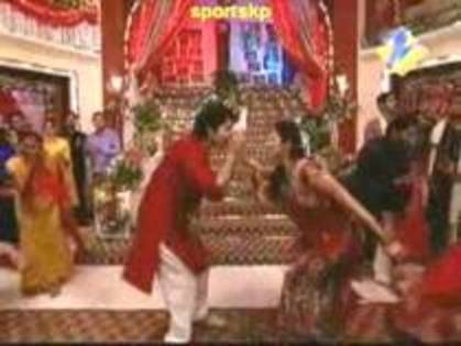 Ata pentru tot deauna in Love [25]