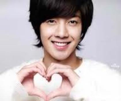 kim hyun joong-4