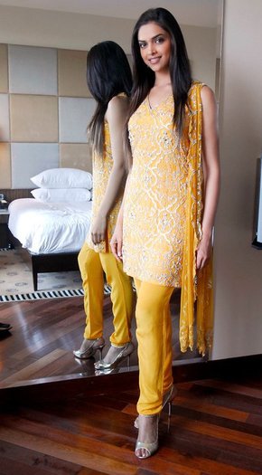 226091_251714434850179_251213434900279_894990_1171427_n