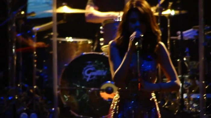 Selena Gomez Hit The Lights live O.C.Fair (7_24_11) [HD] 030