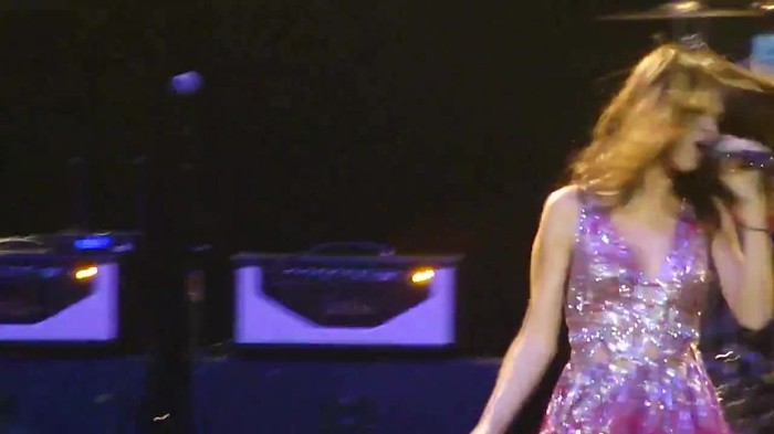 Selena Gomez Hit The Lights live O.C.Fair (7_24_11) [HD] 336