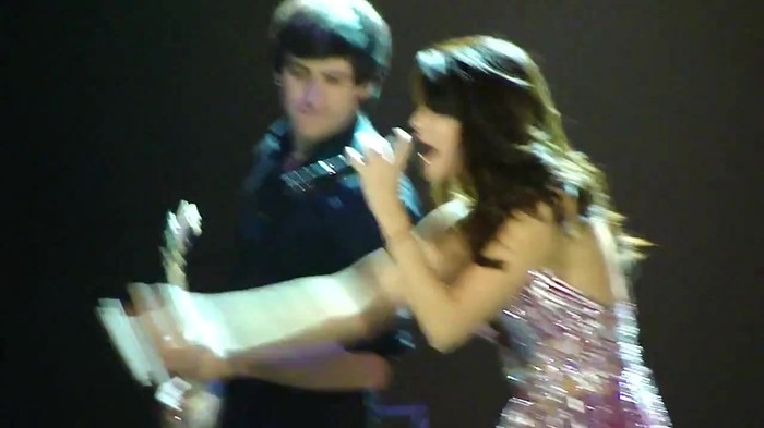 Selena Gomez Hit The Lights live O.C.Fair (7_24_11) [HD] 373