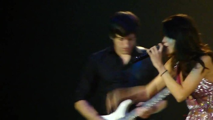 Selena Gomez Hit The Lights live O.C.Fair (7_24_11) [HD] 380 - Selena Gomez Hit The Lights live O C Fair