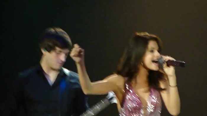 Selena Gomez Hit The Lights live O.C.Fair (7_24_11) [HD] 394 - Selena Gomez Hit The Lights live O C Fair