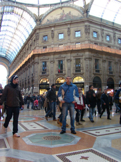 DSC07709 - E -MILANO-ITALIA -REVELION 2011-2012