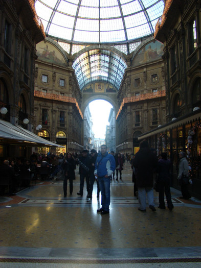 DSC07712 - E -MILANO-ITALIA -REVELION 2011-2012