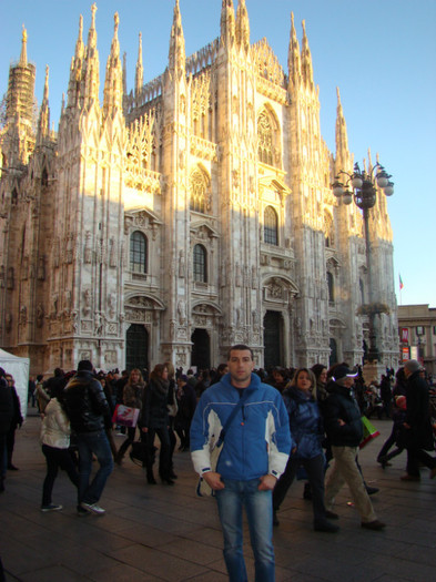 Domm-ul din Milano - E -MILANO-ITALIA -REVELION 2011-2012