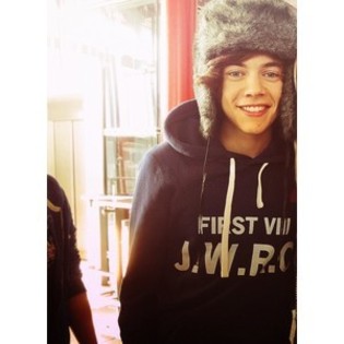 Cold,nop?:)) - Love Harry Styles