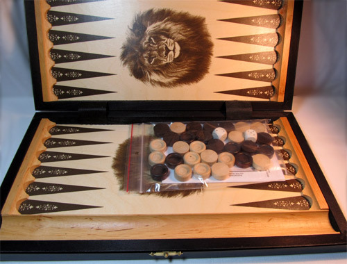 Joc de table Lion Backgammon_42x37x 1,5 cm = 285 de lei - CADOURI SPECIALE_ JOCURI DE TABLE