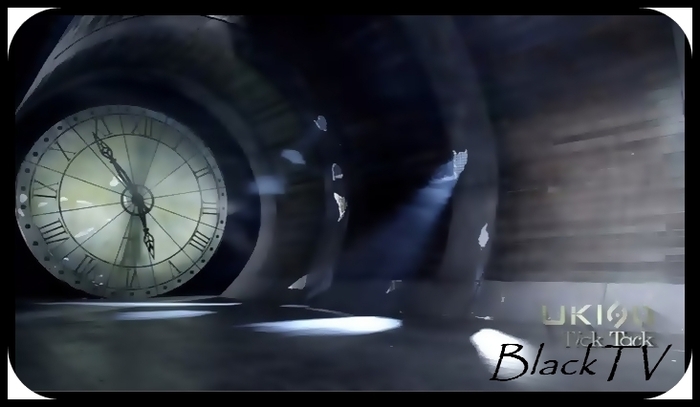 Si Kristen iesi pe geam. Se duse departe de apartamentul lui ChriSs. - 3_Muscatura unui Vampir Intoarcerea