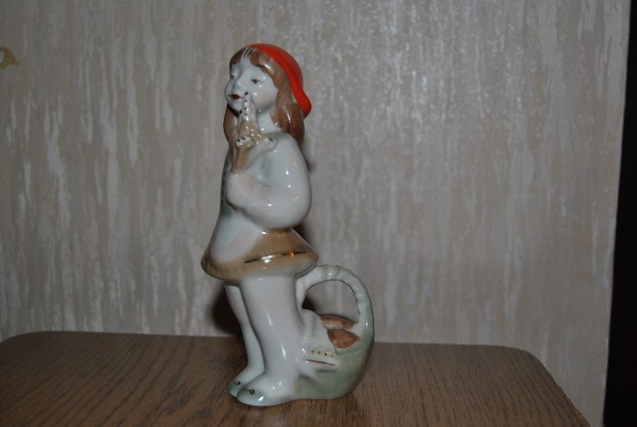 nu se vinde - Bibelouri porcelan