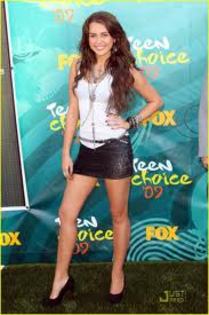 Teen Choice Awards 2009 - stiri miley 6