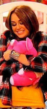 50472_206308086134666_2067516233_n