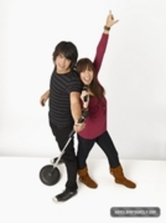 28866703_YJONFDQEH - Demitzu and Joe - Camp Rock 2008 Promoshoot