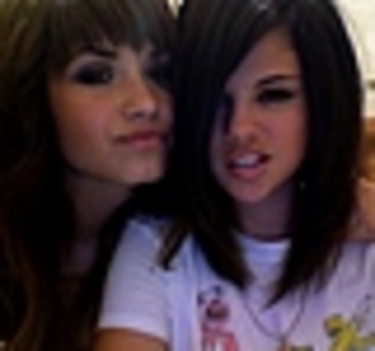 thumb_167 - Demilu - Personal Photos oo1