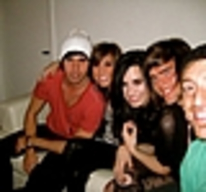thumb_432